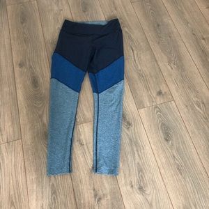 Outdoor Voices 7/8 leggings